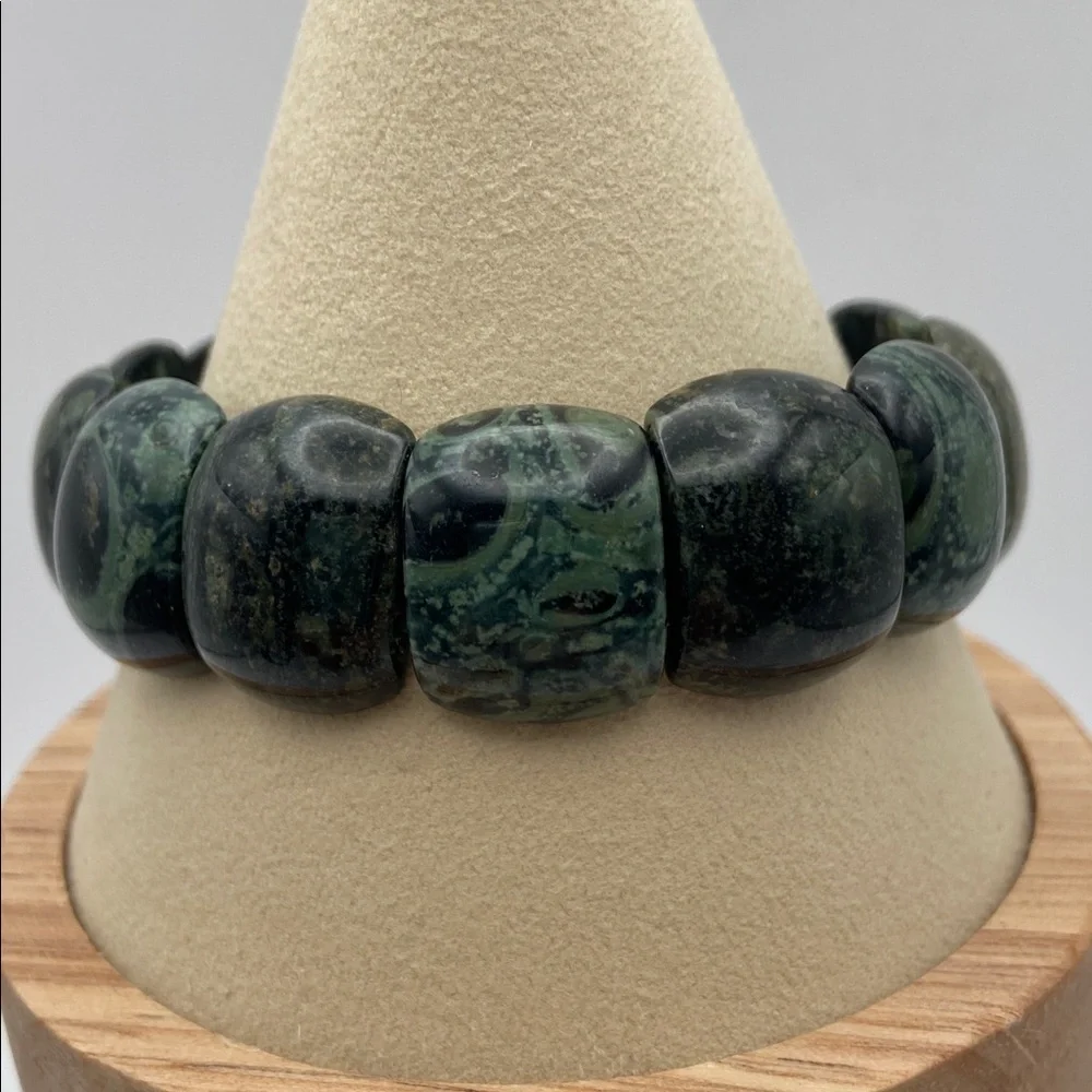 Hand Crafted Gemstone Cabochon Stretch Bangle Bracelet Green Jasper M/L